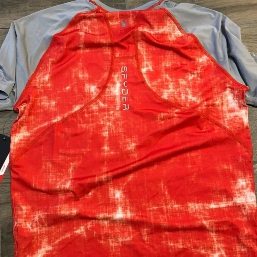Mens large- spyder swim rash guard top
